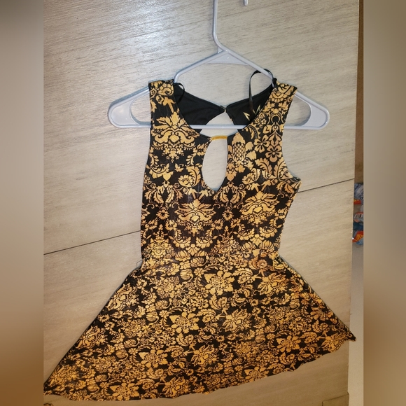 Nicki Minaj Dress - Picture 2 of 4